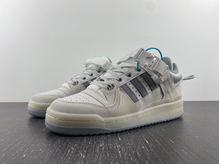 bad bunny x forum buckle low ''last forum'' hq2153