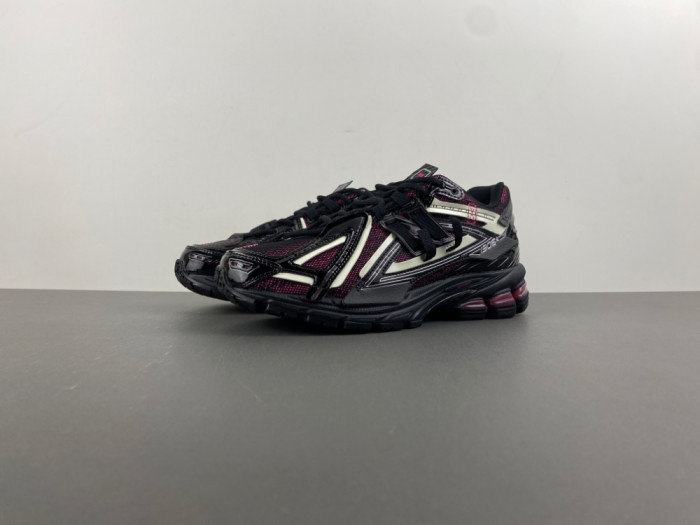 New Balance 1906A Black / Pink U1906AD