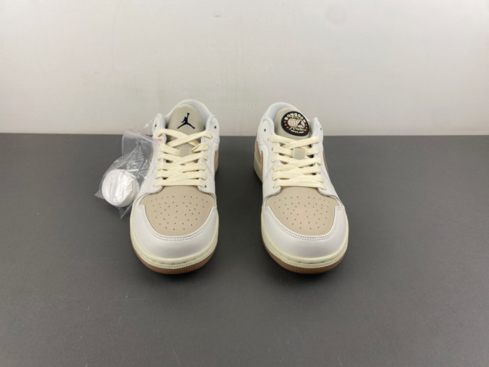 Air Jordan 1 Low 