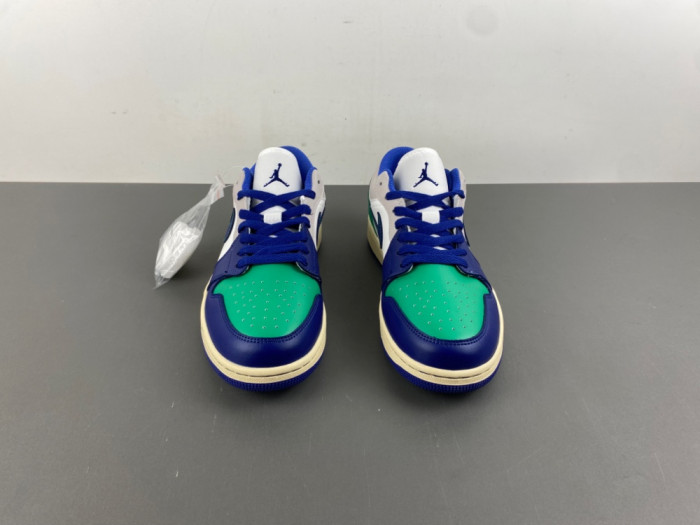Air Jordan 1 Low Rare Air 553558-147