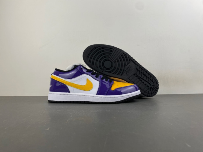 Nike Air Jordan 1 Low SE Shoes 