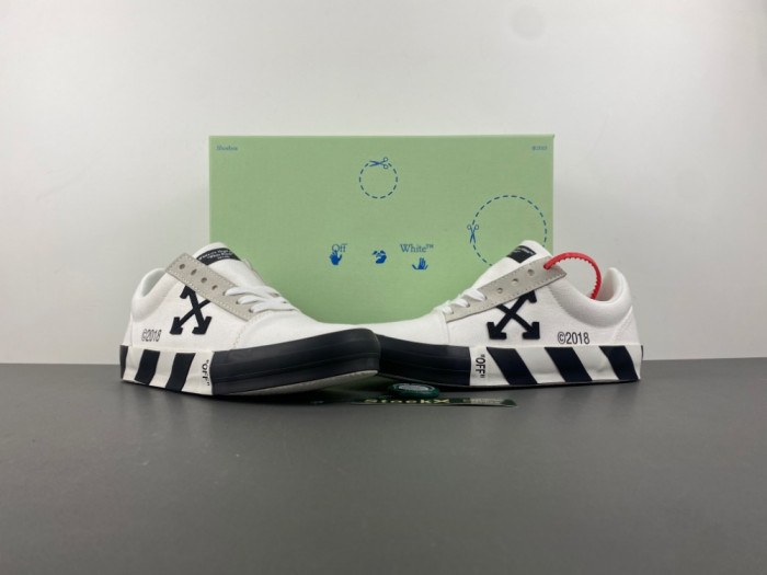 OFW SNEAKERS GY05110-033