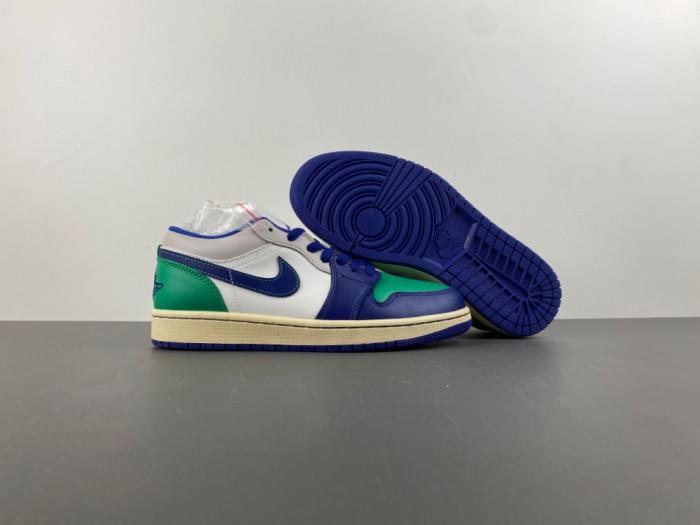 Air Jordan 1 Low Rare Air 553558-147