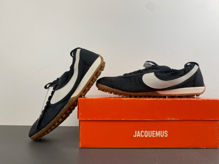 Ja*qvemvs x Nike Wmns Moon Shoe SP Off Noir HV8547-001