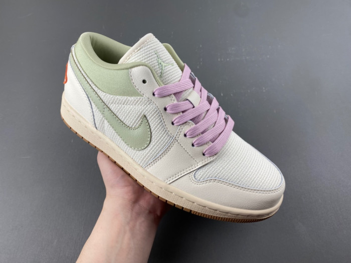 Air Jordan 1 Low SE 