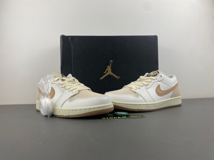 Air Jordan 1 Low 