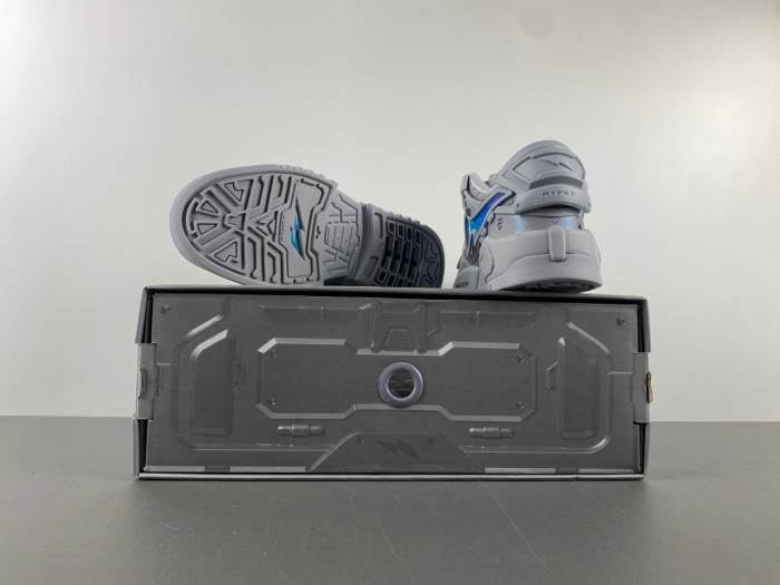 RTFKT x Nike Dunk Genesis 