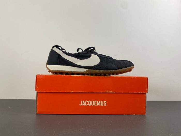 Ja*qvemvs x Nike Wmns Moon Shoe SP Off Noir HV8547-001