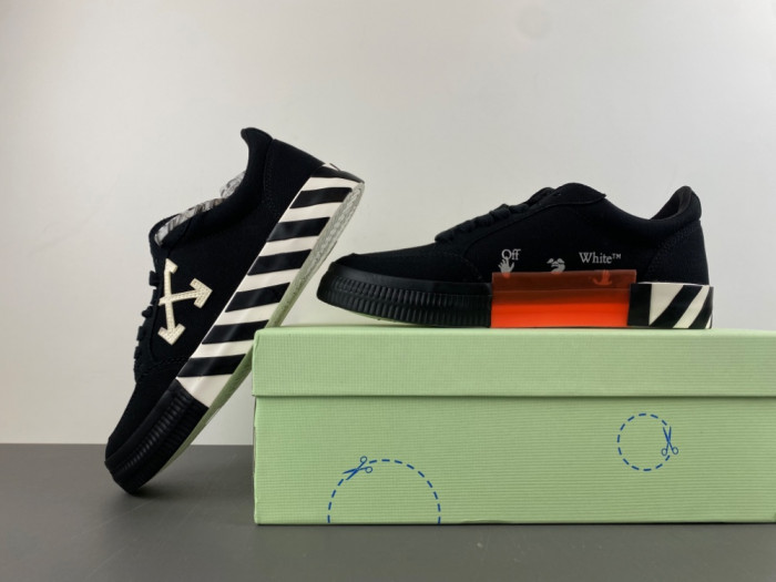 OFW SNEAKERS GY05110-035