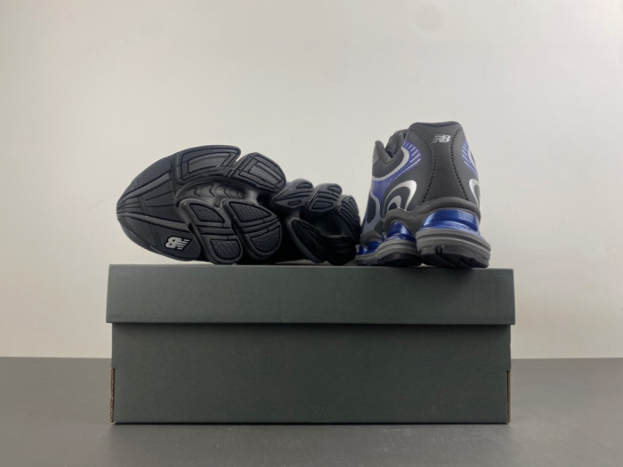 New Ba1an*e ABZORB 2000 “Baby Blue” U200015V