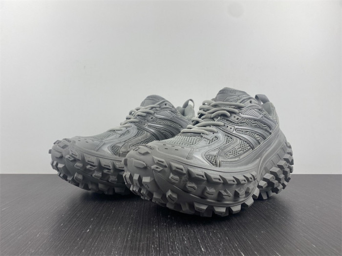 blcg defender sneaker grey mesh and nylon 685613w2ra25690