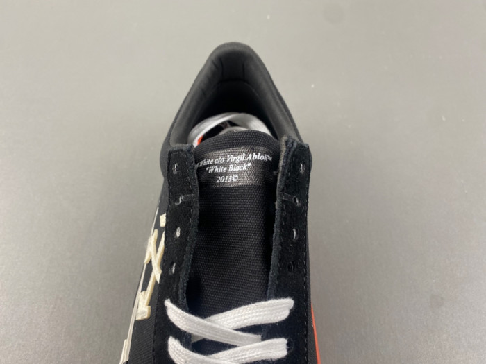 OFW SNEAKERS GY05110-034