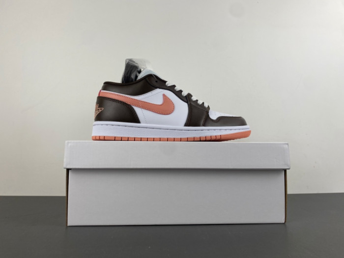 Air Jordan 1 Low 