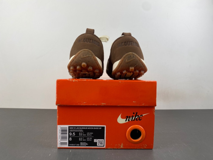 Ja*qvemvs x Wmns Nike Moon Shoe SP 