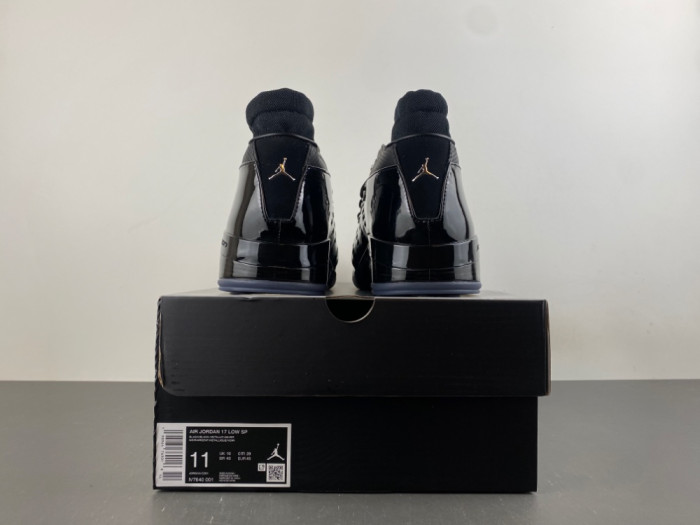 Air Jordan 17 Low 