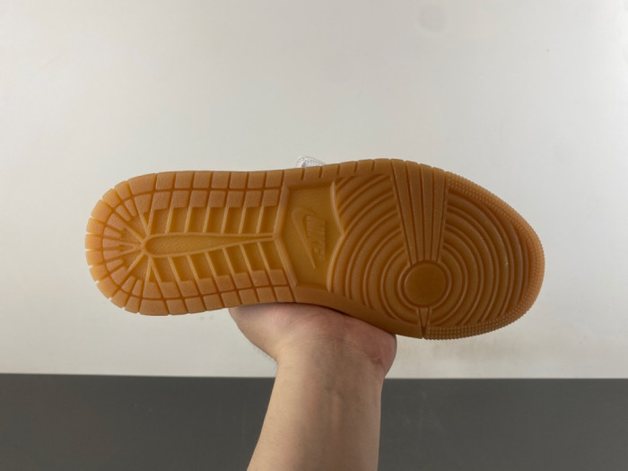 Air Jordan 1 Low 