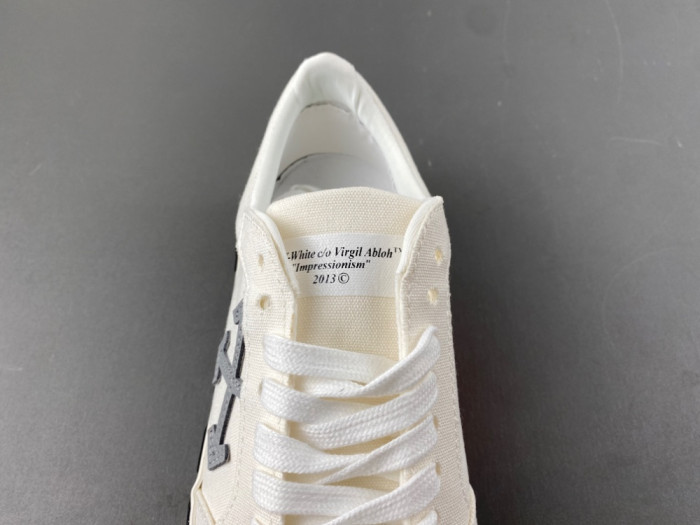 OFW SNEAKERS GY05110-039