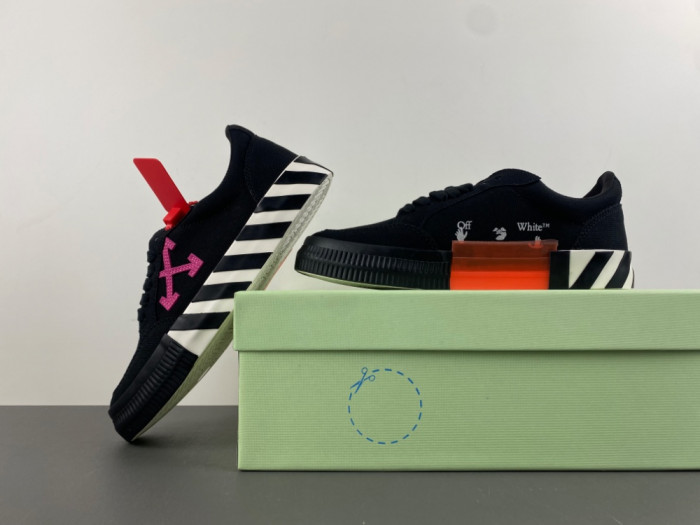 OFW SNEAKERS GY05110-036