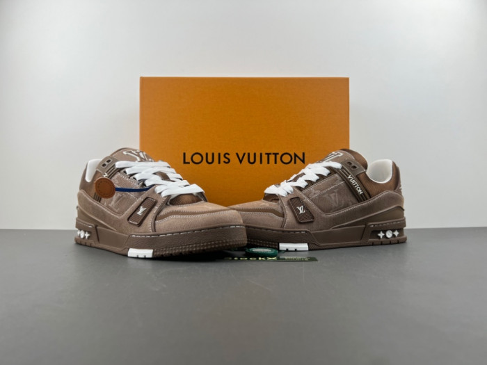 1V SNEAKERS 1V0425-317