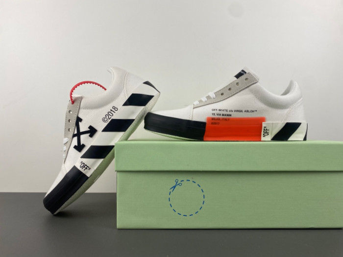 OFW SNEAKERS GY05110-033