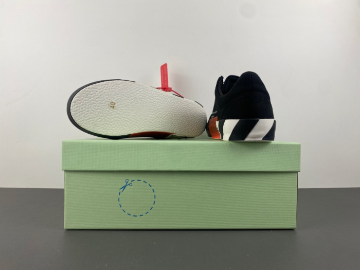 OFW SNEAKERS GY05110-034