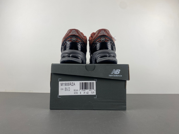 New Balance 1906R Zalando Trail Mix Rust Red M1906RZA