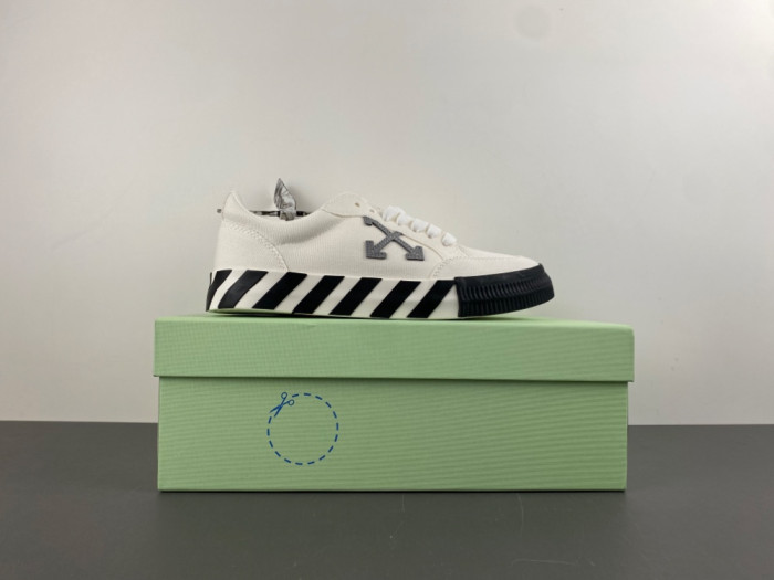 OFW SNEAKERS GY05110-039
