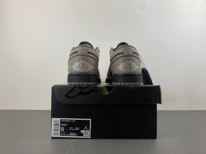 Air Jordan 1 Low SE 