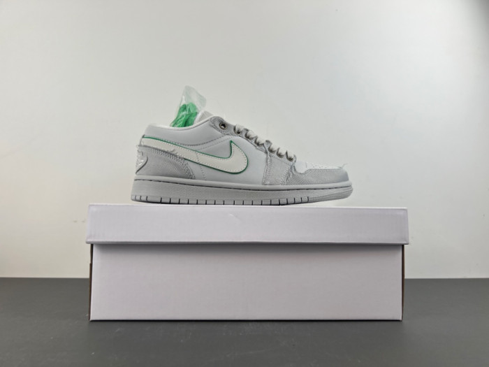 AIR Jordan 1 Low SE Distressed Light Smoke Grey (Women