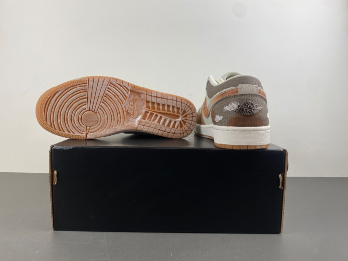 AIR Jordan 1 Low SE Multi-Color Sail Light Bone IM6664-991