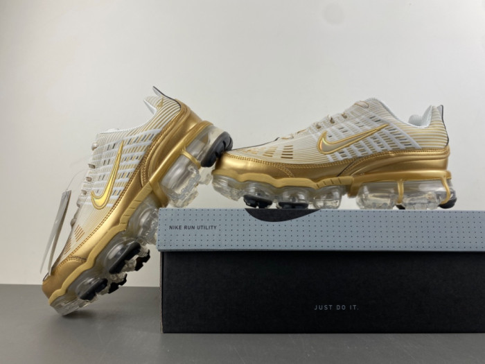 Nike Air VaporMax 360 White Metallic Gold CK9670-101