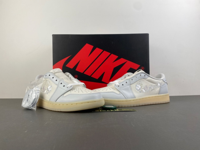 Air Jordan 1 Retro Low OG Rabbit Floral Swoosh IF4391-100