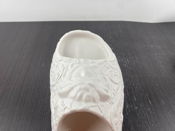 versace slippers