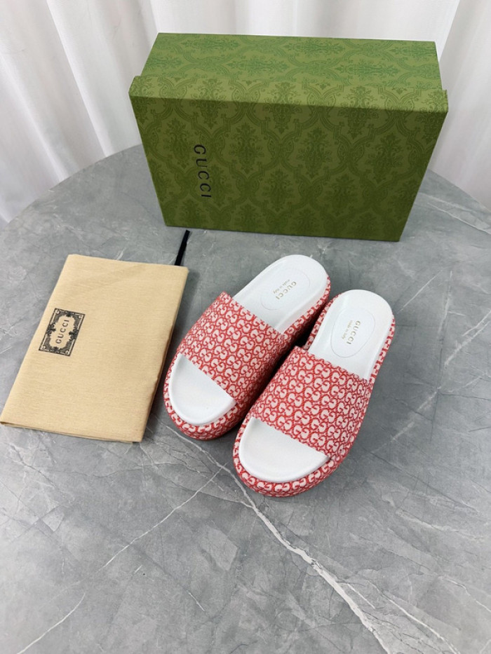 G*u*i slippers gu568-105