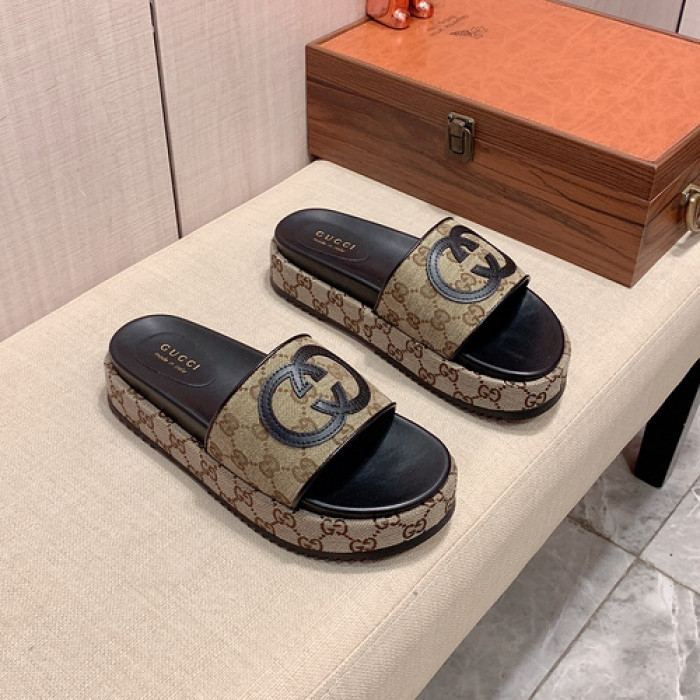 G*u*i slippers gu568-106