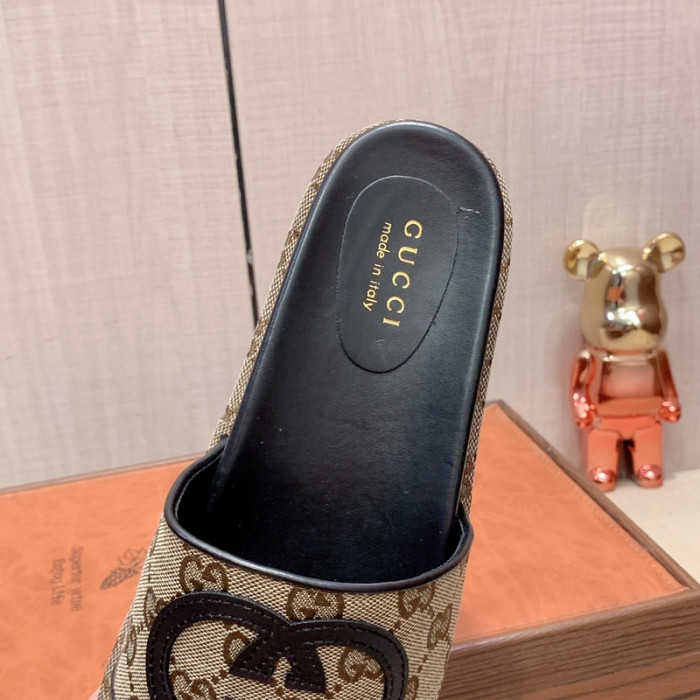 G*u*i slippers gu568-106