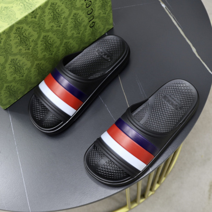 G*u*i slippers gu568-100