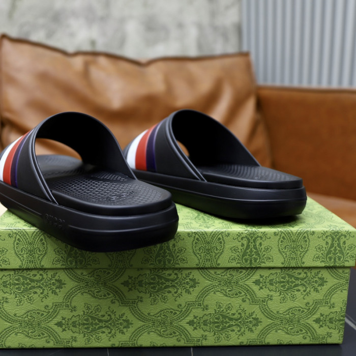 G*u*i slippers gu568-100