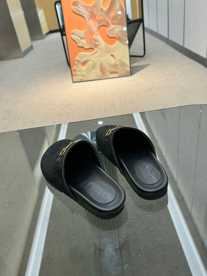 G*u*i slippers gu568-096
