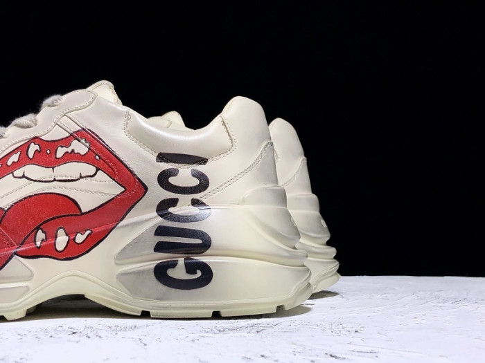 G*u*i trainer sneaker 552093 a9l00 9522.