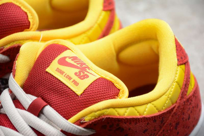 Nike Dunk Low Premium SB QS 