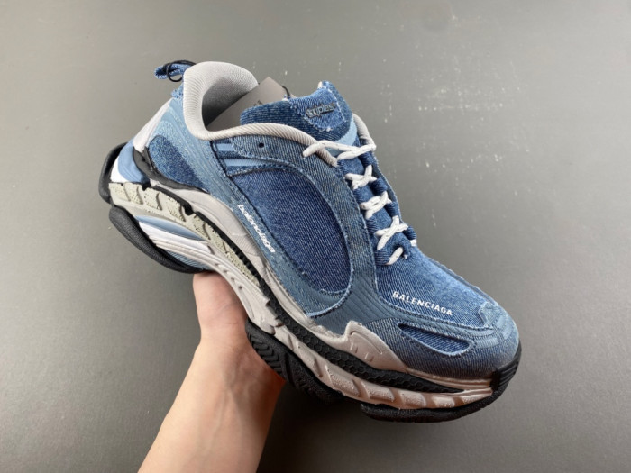 BLCG Triple S.2 Sneaker 865849 WTRS2 0310