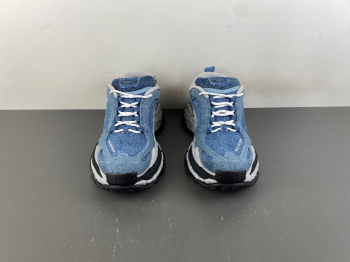 BLCG Triple S.2 Sneaker 865849 WTRS2 0310