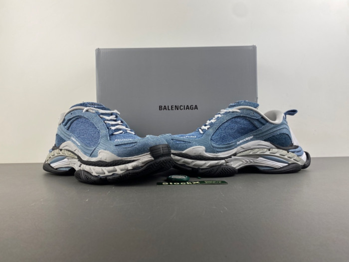BLCG Triple S.2 Sneaker 865849 WTRS2 0310
