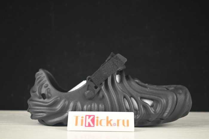 Salehe Bembury x Cr0c5 Polle x Clog "Black" AR859-065