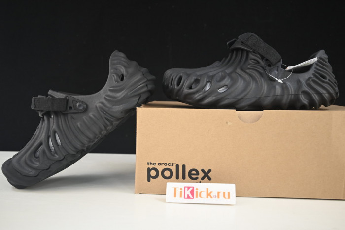 Salehe Bembury x Cr0c5 Polle x Clog "Black" AR859-065