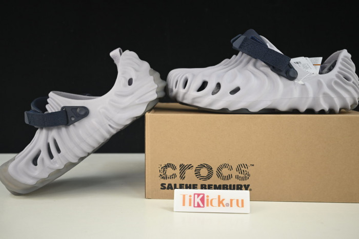 Salehe Bembury x Cr0c5 Polle x Clog "Mauve Mist"