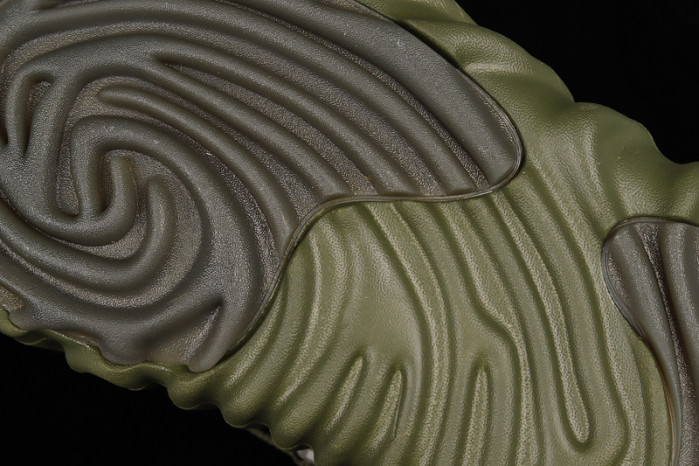Salehe Bembury x Cr0c5 Polle x Clog "Army Green"