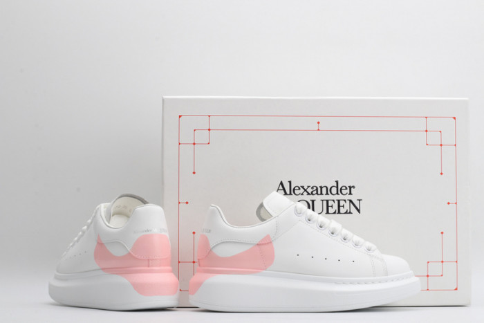 A1exa*der Mcqv*en SNEAKERS MC5563-030