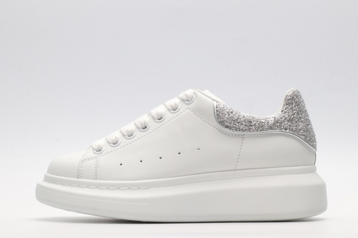 A1exa*der Mcqv*en SNEAKERS MC5563-047